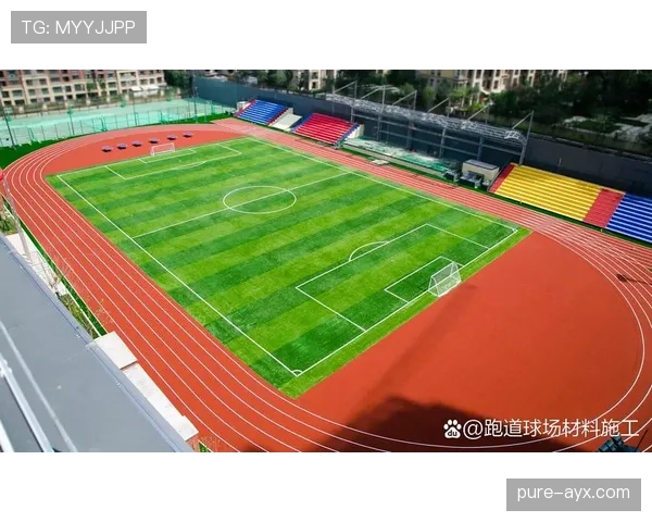 球场设施介绍：专业足球场硬件配置与功能解析