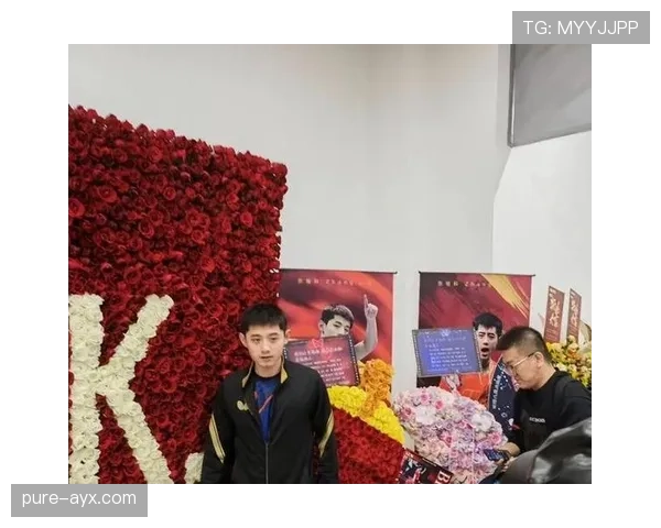 张继科这训练强度，凌晨四点健身房打卡是认真的？